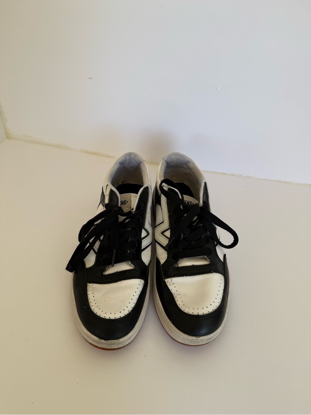 Vans lowland 2 leather sneakers